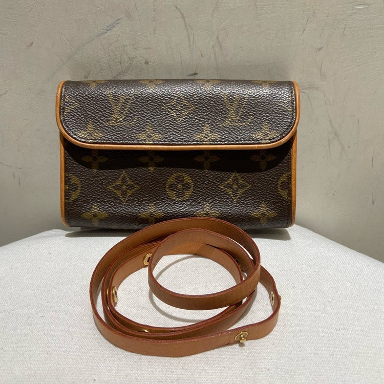 Louis Vuitton Monogram Canvas Chest Bag Brown Vintage Style Small