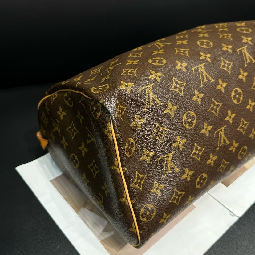 Louis Vuitton Speedy 35 Monogram Brown Handbag