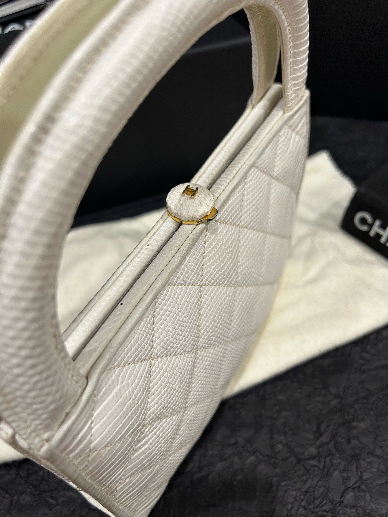 Chanel Vintage Kelly White Leather Top Handle Bag *.cm