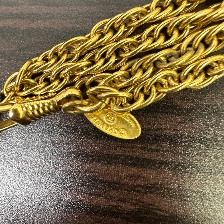Chanel Necklace Gold Pendant