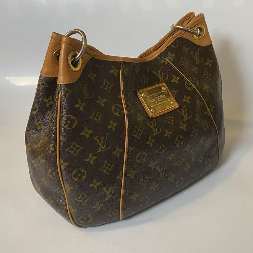 LV Galliera bag