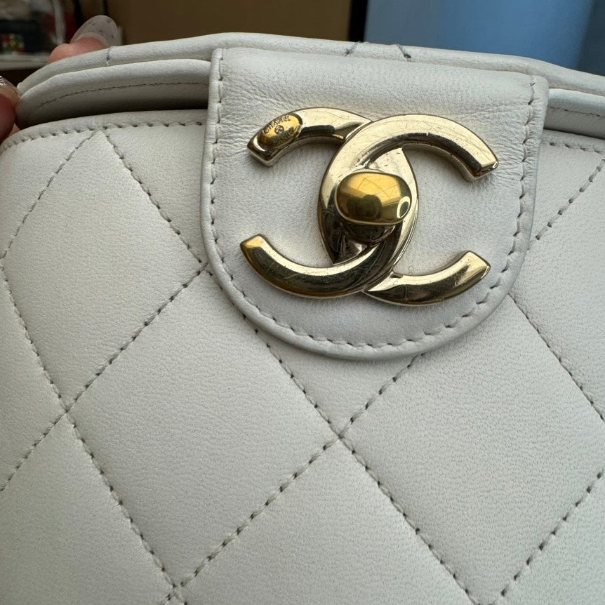Chanel Beige Diamond Quilted Leather Top Handle Bag