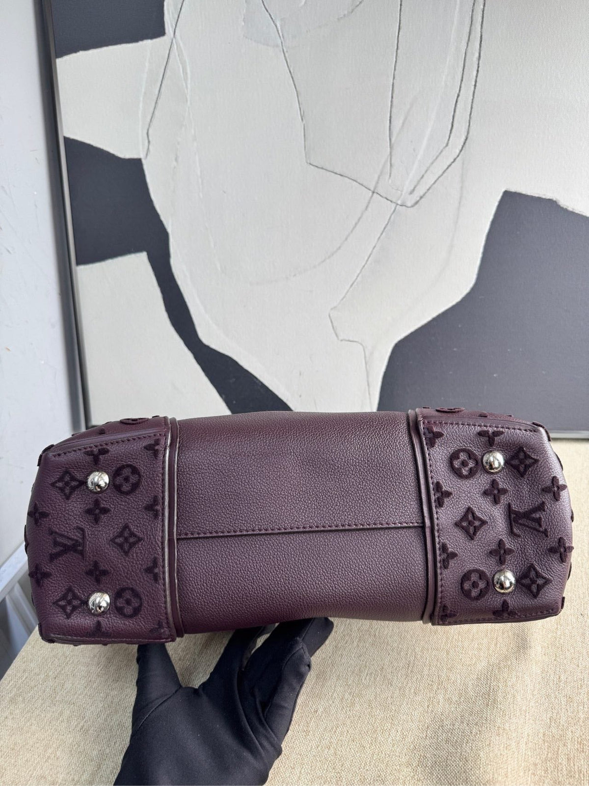 Louis Vuitton lock it tote bag 13770520
