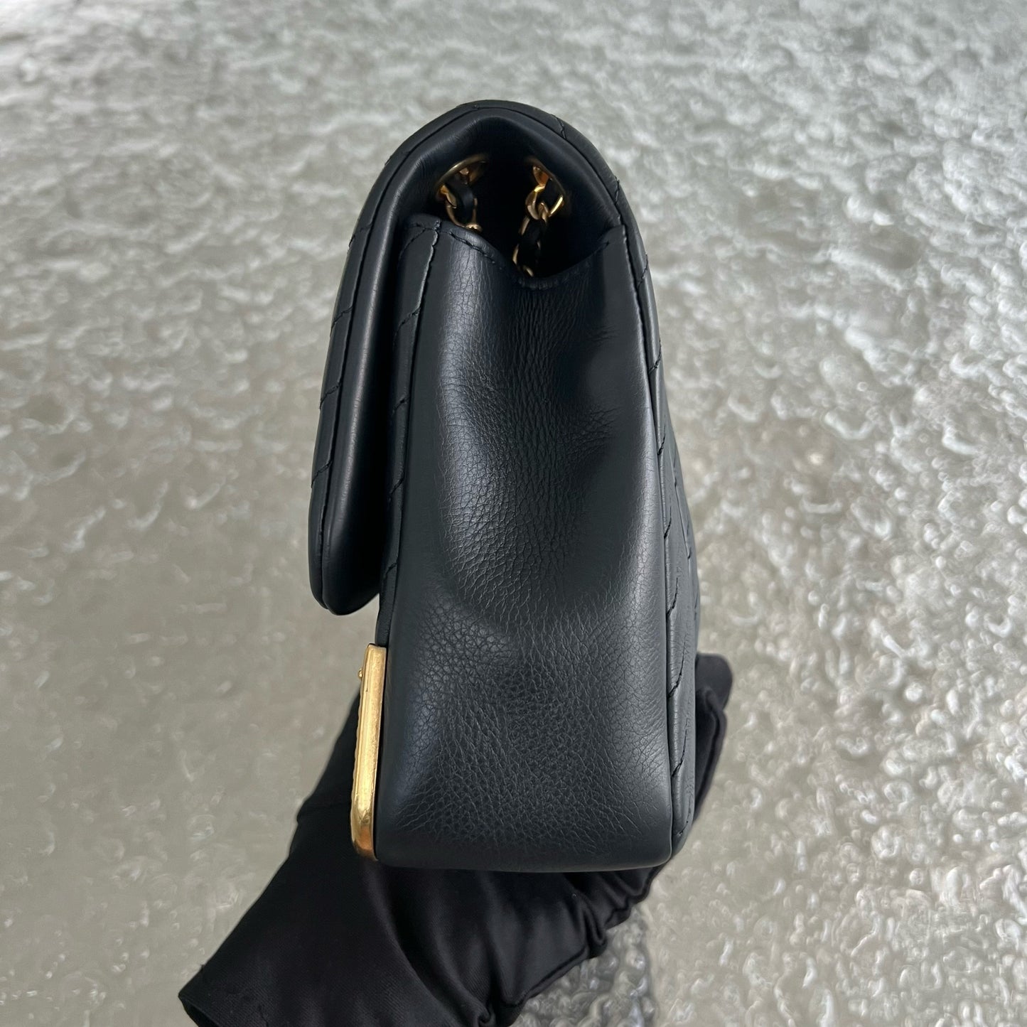 *Rare* Chanell Classic Flap Small - Rock The Corner Seasonal Chevron Calfskin Black Golden Hardware Series 26
