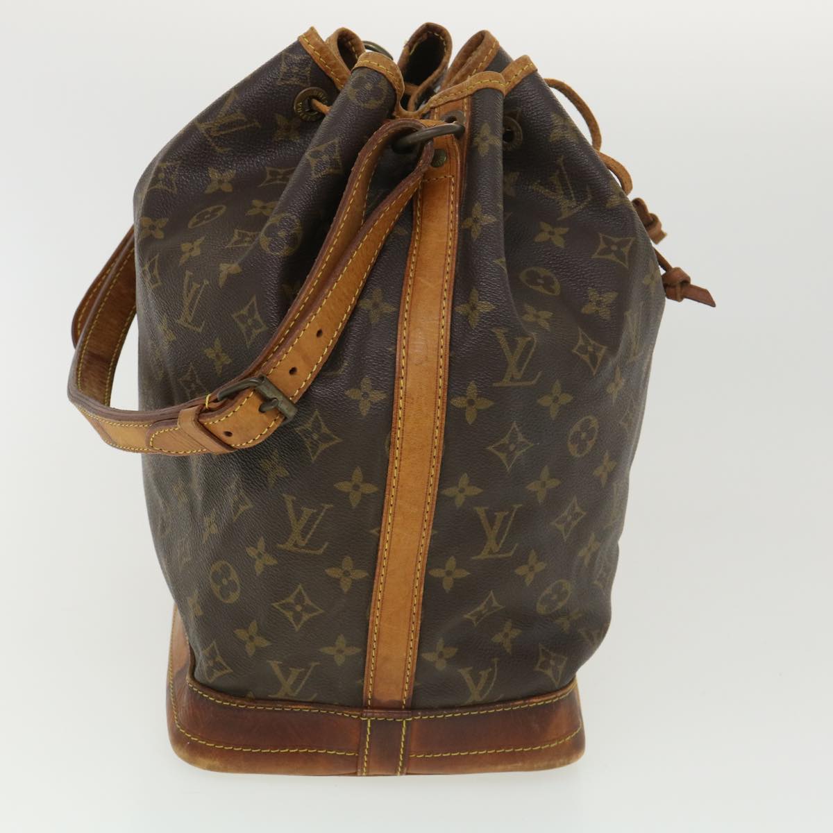 LOUIS VUITTON Monogram Noe Shoulder Bag M42224 LV rd4579