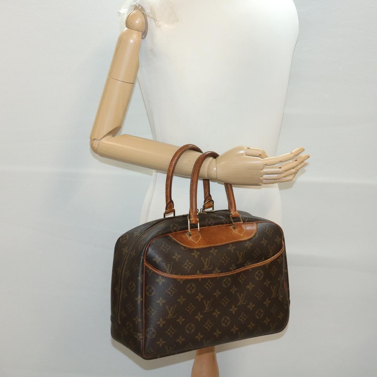LOUIS VUITTON Monogram Deauville Hand Bag M47270 LV rd4600