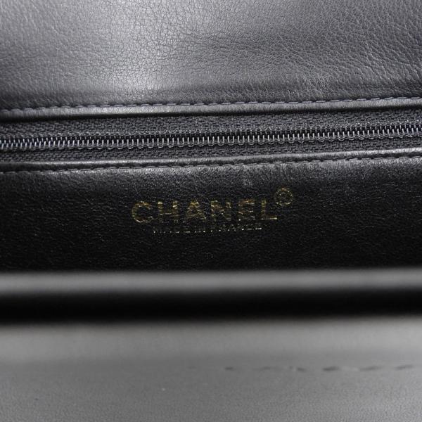 Chanel Leather Logo Tote Bag Leather Tote Bag 5番台 in Excellent condition