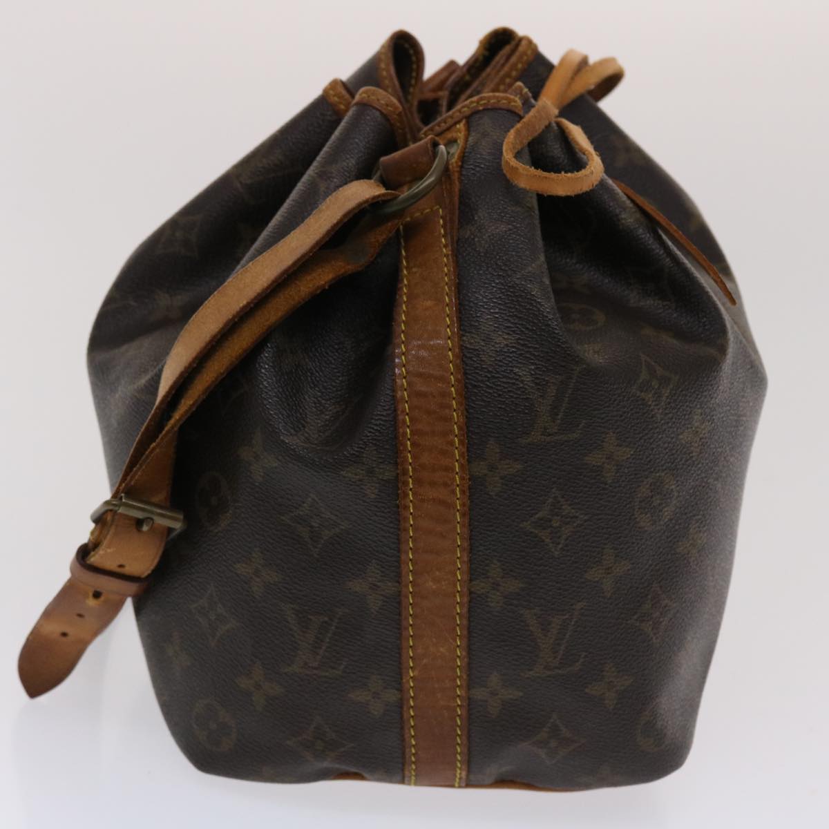 LOUIS VUITTON Monogram Petit Noe Shoulder Bag M42226 LV th3802