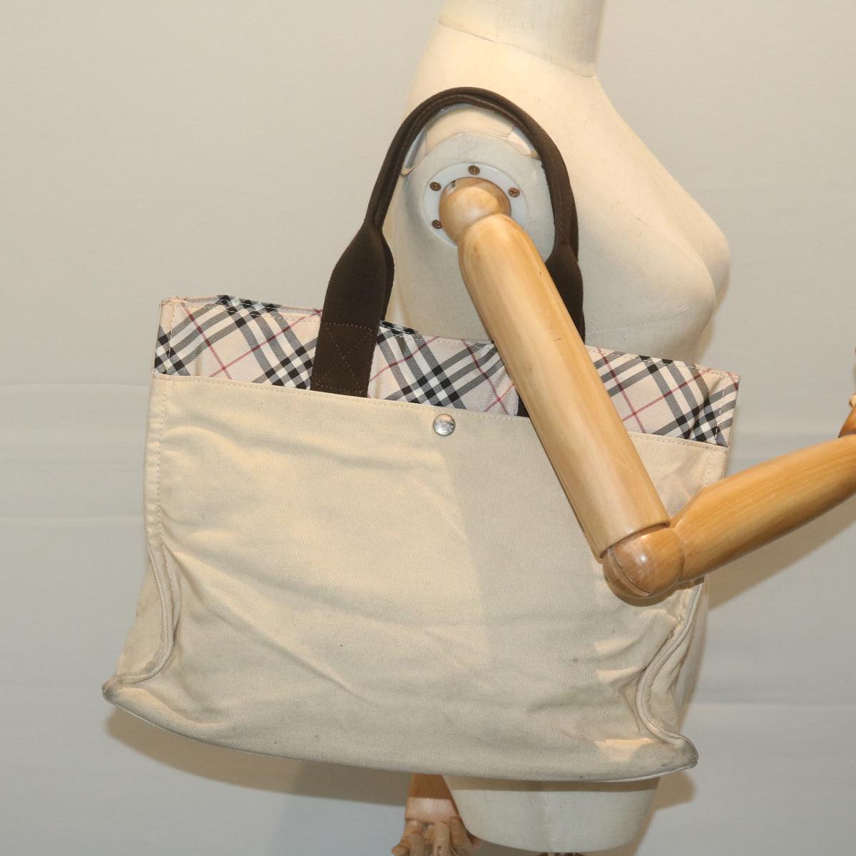 Burberry Nova Check Blue Label Tote Bag Canvas Beige Auth ti1469