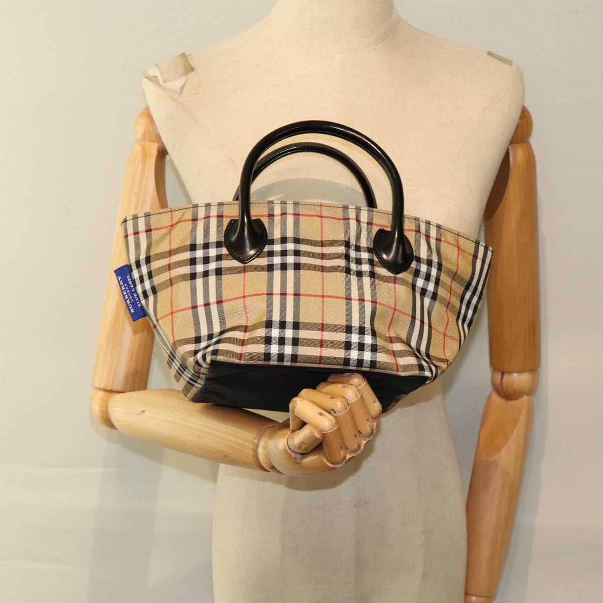 BURBERRY Nova Check Blue Label Hand Bag Nylon Beige Auth ti1838