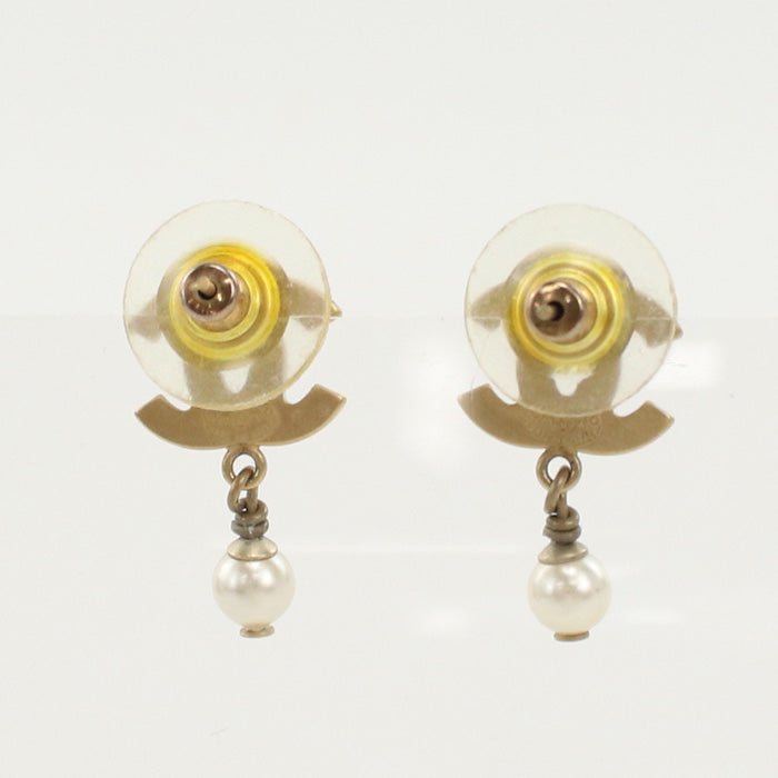 CHANEL Line Pearl Pierce COCO Mark metal gold Women