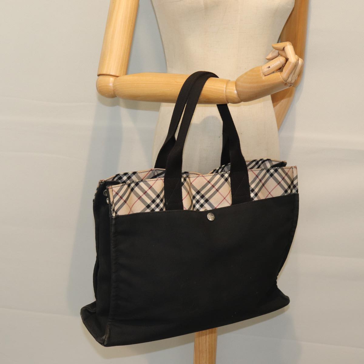 BURBERRY Nova Check Blue Label Hand Bag Canvas Beige Black Auth yb558