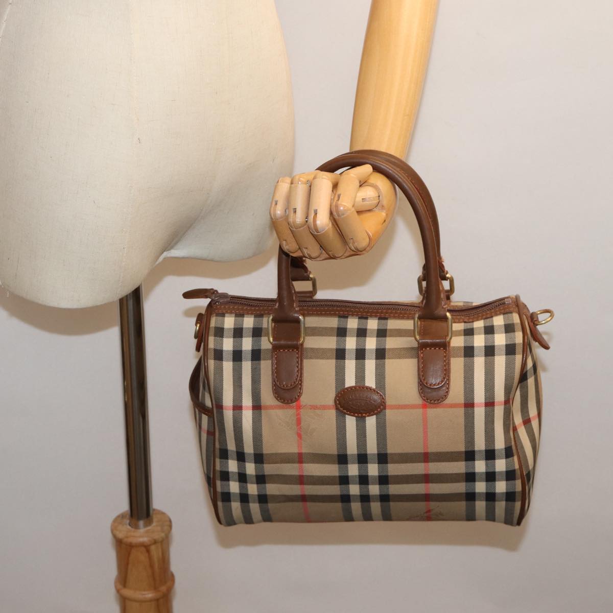 BURBERRYSs Nova Check Boston Bag Canvas Beige Auth yk12086
