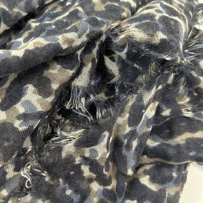 LOUIS VUITTON<br>Leopard stall