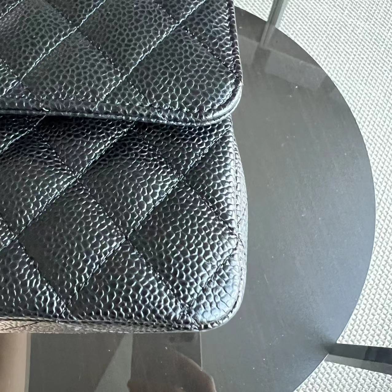 *Un* Medium Double Flap 25CM Quilted Grained Calfskin Black Silver Hardware Series 23