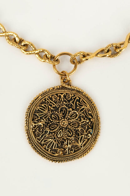 Collier médaillon Chanel 1986