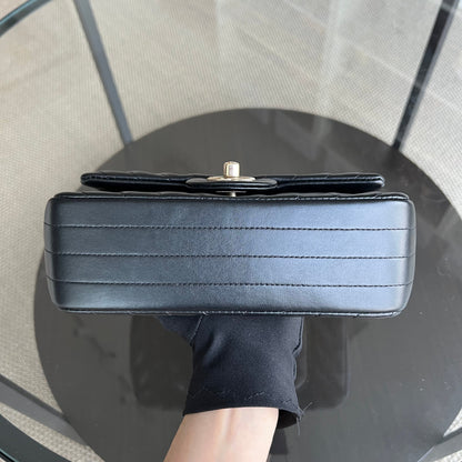 *Full Set, Receipt* Mini Rectangular Double Flap 20CM Chevron Lambskin Black GHW No 24