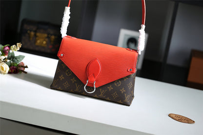 The Franco Shops - Louis Vuittons  - 7848