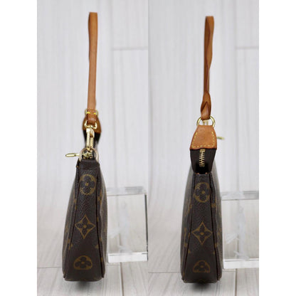 Rank A ｜     LV Monogram Pochette Accessoires    ｜091402