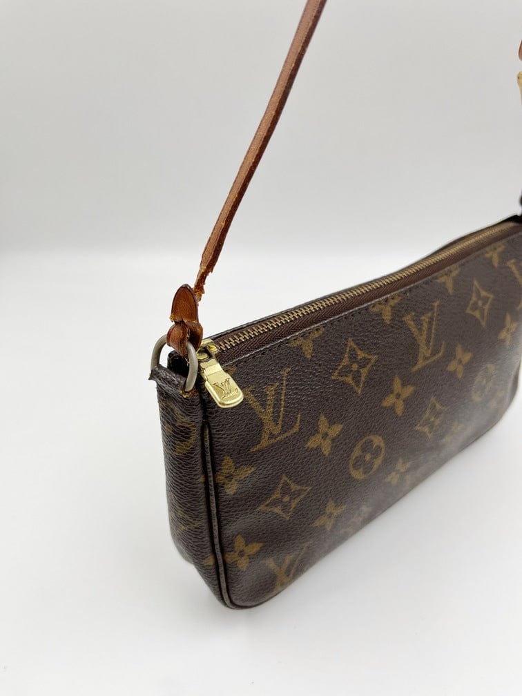 Louis Vuitton Vintage Pochette