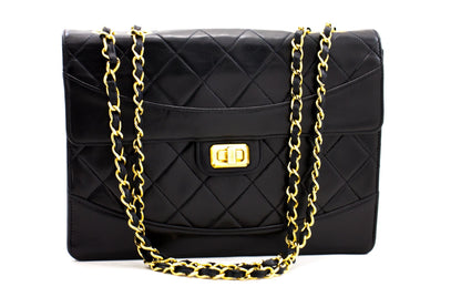 CHANEL Vintage Classic Chain Shoulder Bag Black Quilted Flap Lamb c20