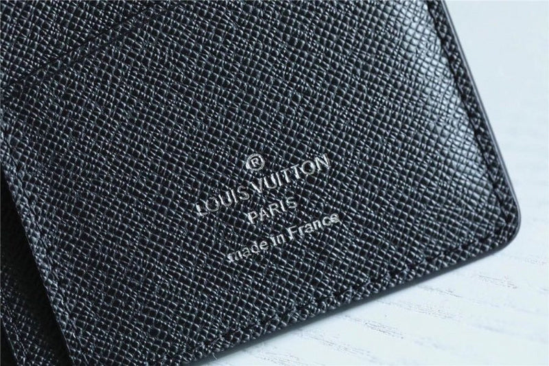 Franco Shops - Louis Vuittons  - 10823