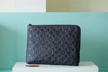 Franco Shops - Louis Vuittons  - 10735