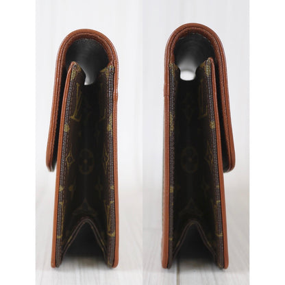 Rank A ｜ LV Monogram Clutch Bag｜073115