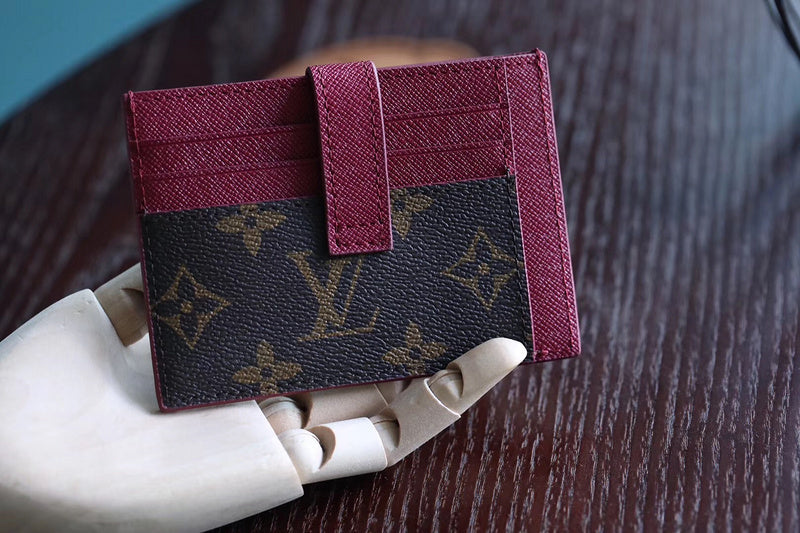 Franco Shops - Louis Vuittons  - 9272