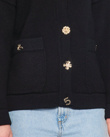 Chanel 22B Black Cashmere Knit Long Sleeve igan with Gold Charm Buttons Size FR 38 (UK 10) RRP ¬£4350