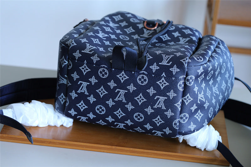 Franco Shops - Louis Vuittons  - 9778