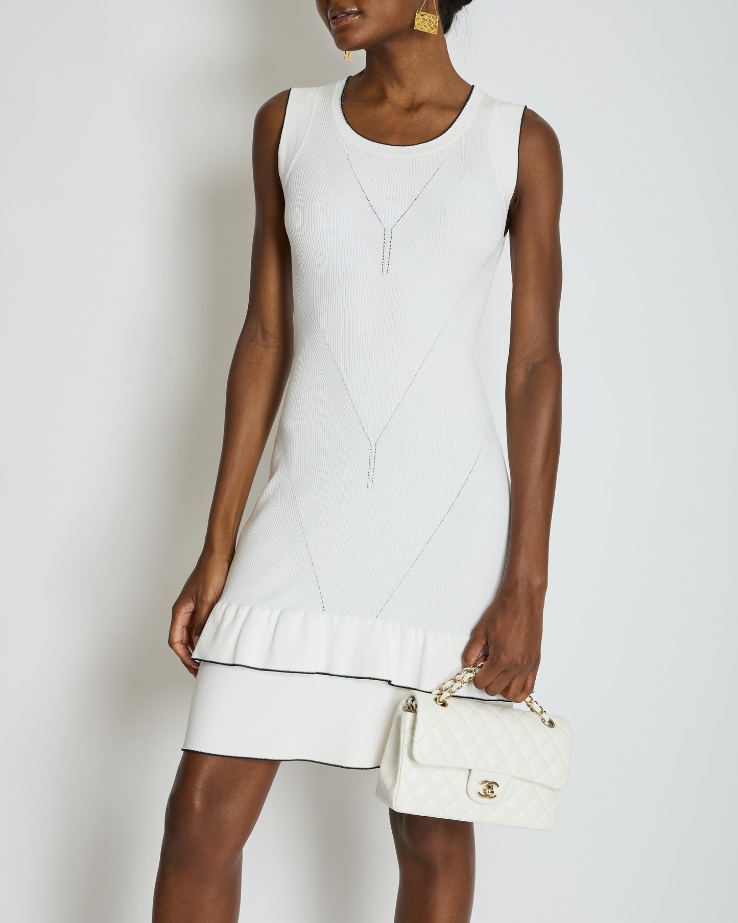 Chanel 08P Cream Sleeveless Knitted Short Dress with Silver CC Logo Button and Navy Hem Details Size FR 36 (UK 8)