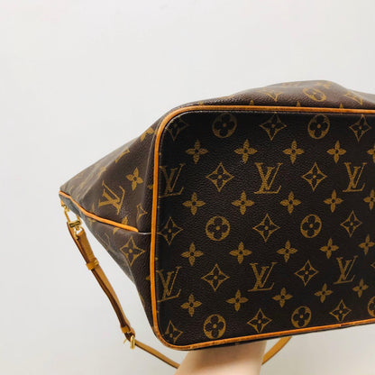 Louis-Vuitton Palermo GM Monogram Coated Canvas Bag