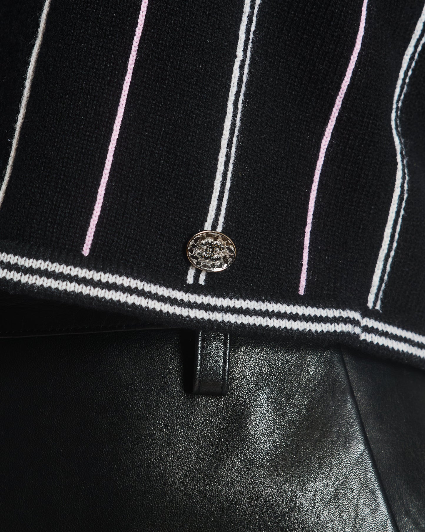 Chanel 23/P Black Knitted Vest Top with White & Light Pink Stripes Detail Size FR 38 (UK 10)