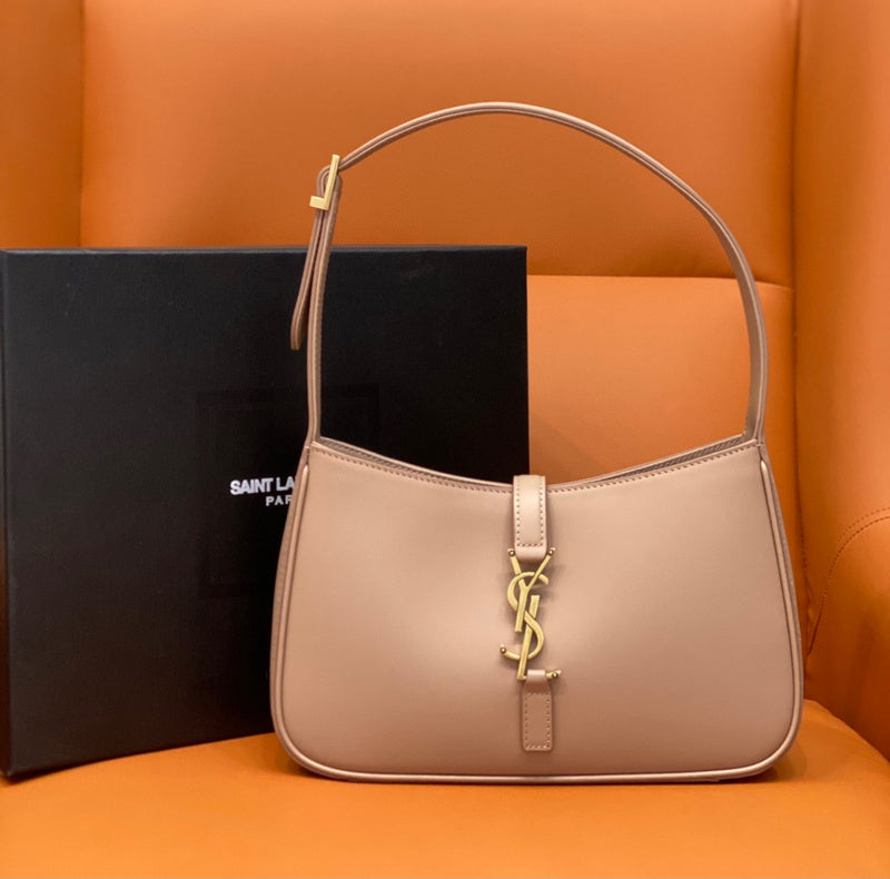 Franco Shops - Yves Saint Laurent - Bags - 230