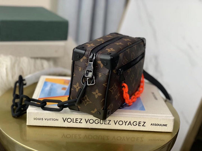 Franco Shops - Louis Vuittons  - 15586