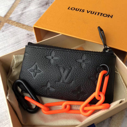Franco Shops - Louis Vuittons  - 9186