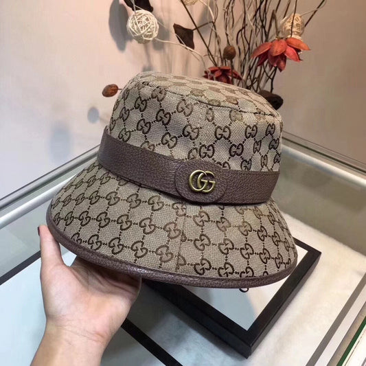 Gucci bucket hat