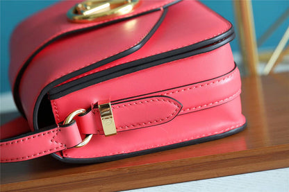 The Franco Shops - Louis Vuittons  - 7753