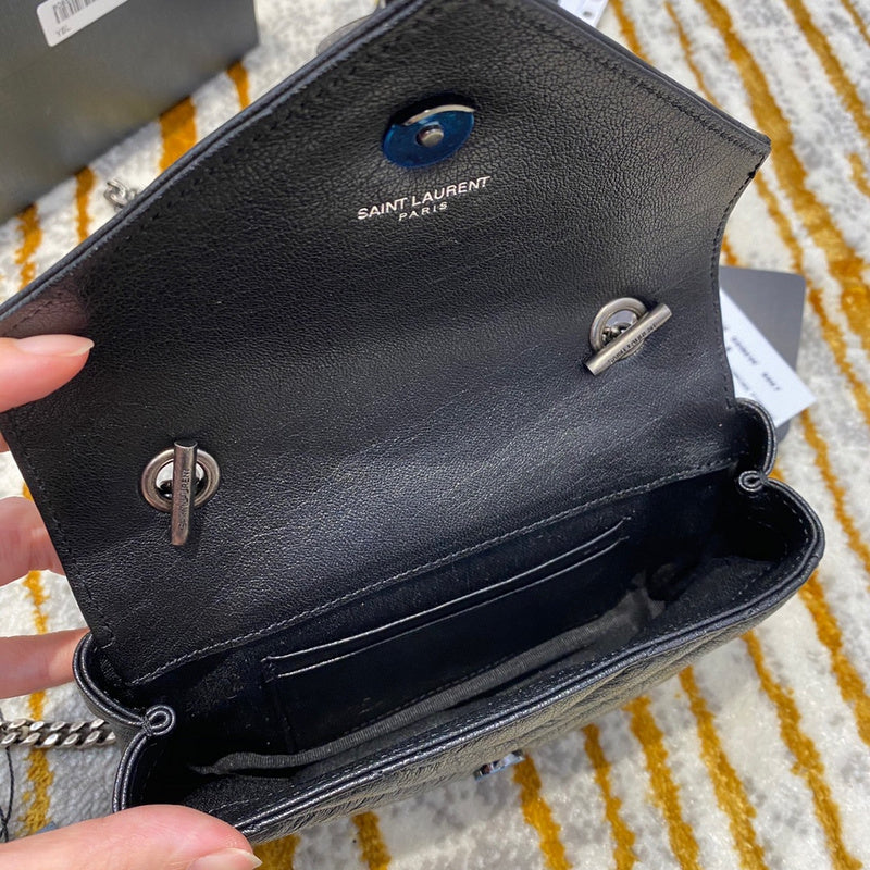 Yves Saint Laurent - Bags
