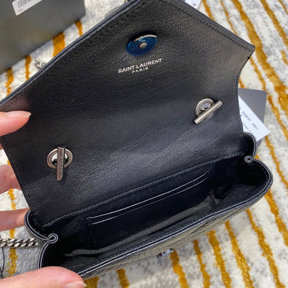 Yves Saint Laurent - Bags
