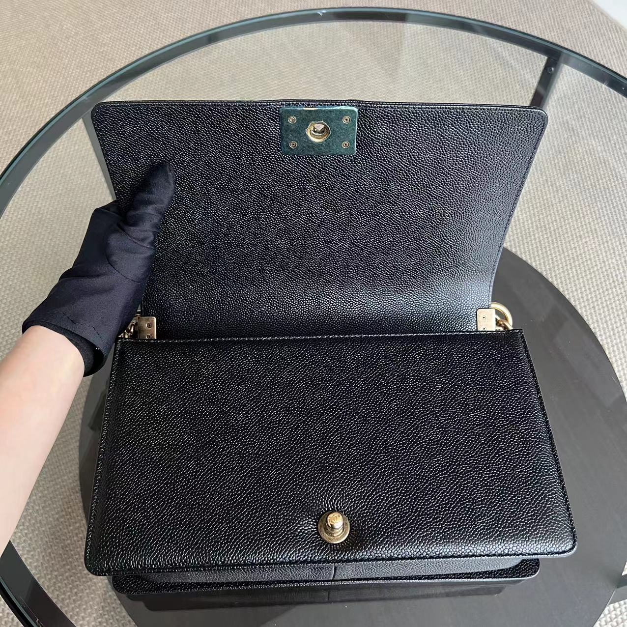 Caviar Boy New Medium 28CM Quilted Grained Calfskin Black Golden Hardware Series 20