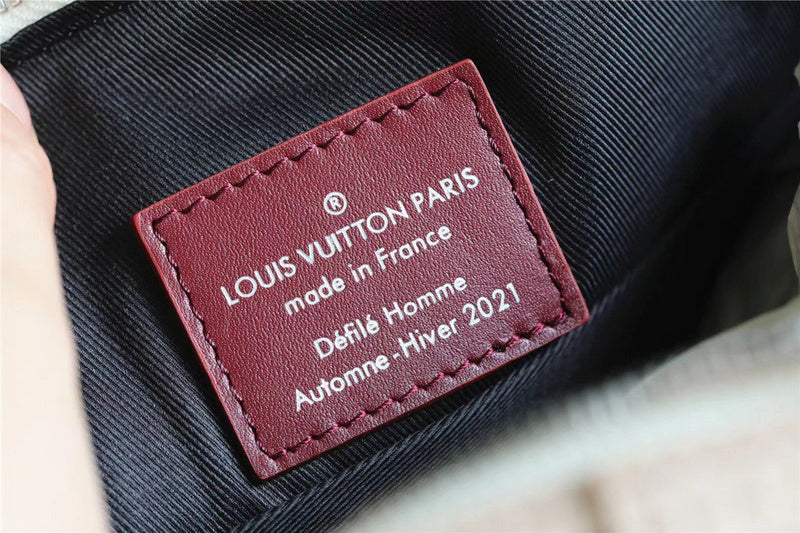 Franco Shops - Louis Vuittons  - 9432