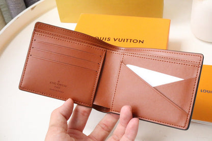 Franco Shops - Louis Vuittons  - 15776