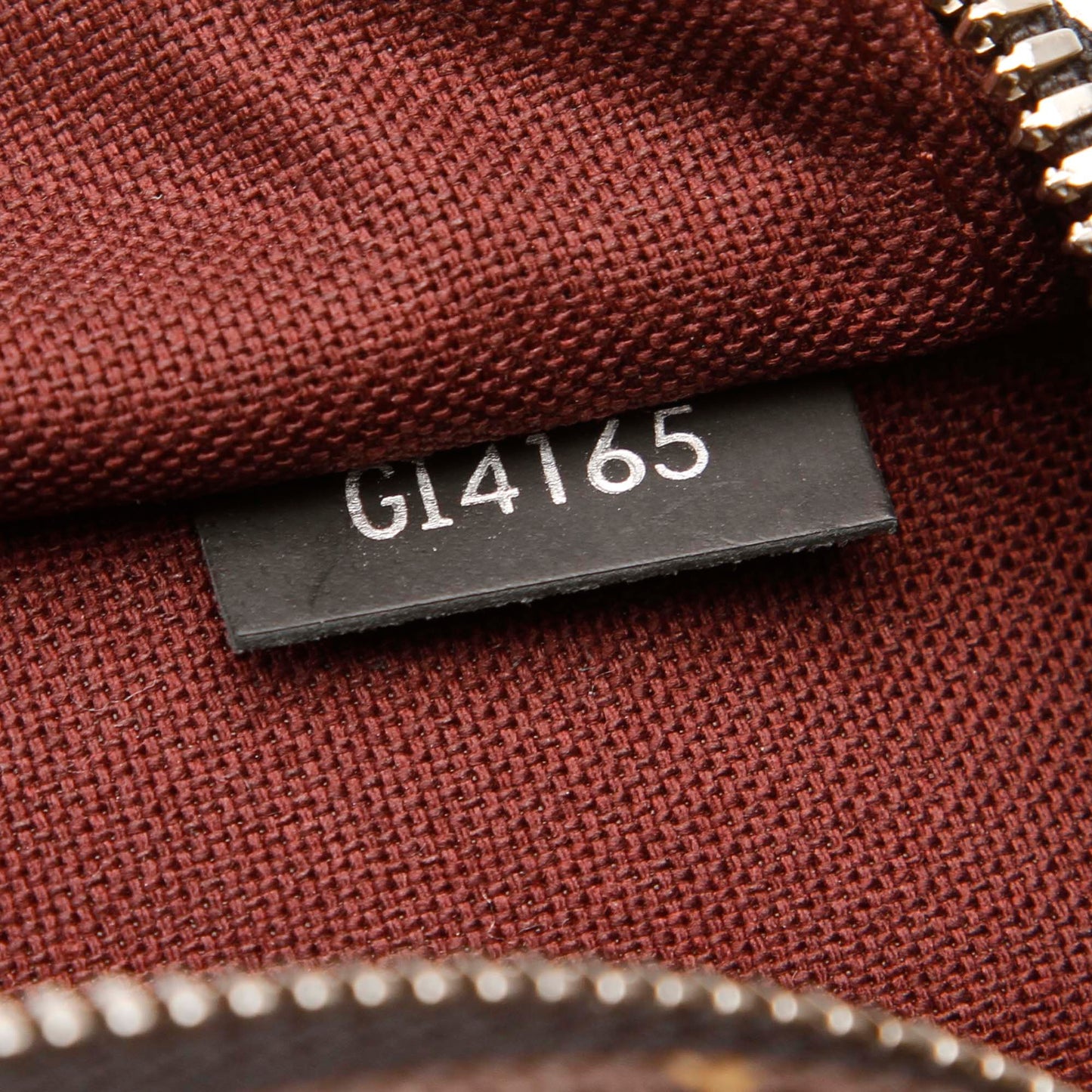 Louis-Vuitton Porte-Documents Voyage PM in Monogram Macassar
