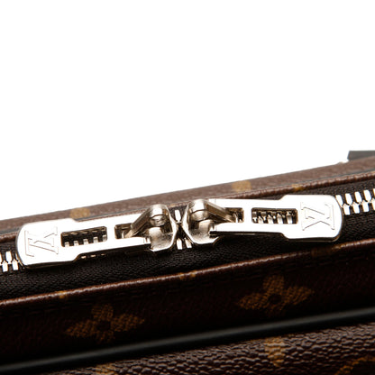 Louis-Vuitton Porte-Documents Voyage PM in Monogram Macassar