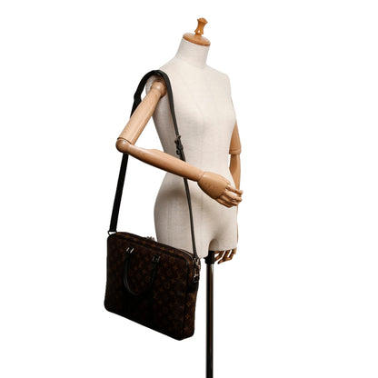 Louis-Vuitton Porte-Documents Voyage PM in Monogram Macassar