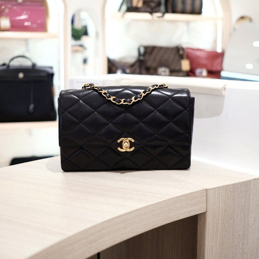 Chanel vintage flap bag