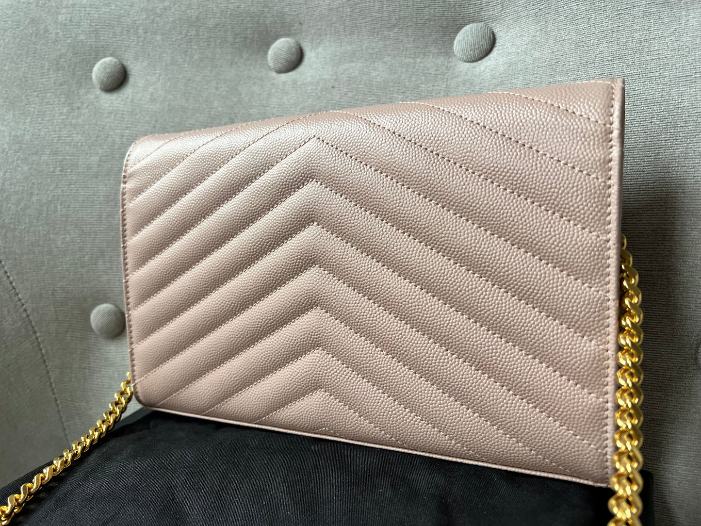 Yves Saint Laurent (YSL) Pale Pink Envelope Chain Wallet