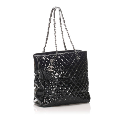 Chanel Matelasse Patent Leather Tote bag Black